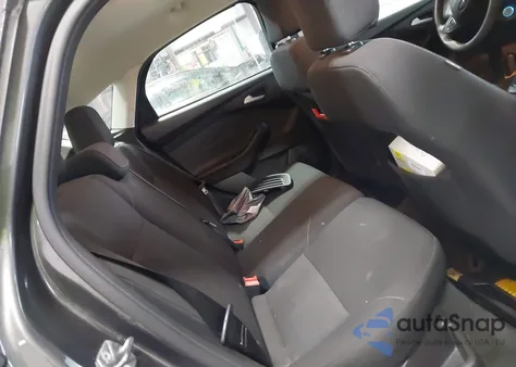 2017 Ford Focus Se из США, поврежденный, VIN 1FADP3K2XHL258913